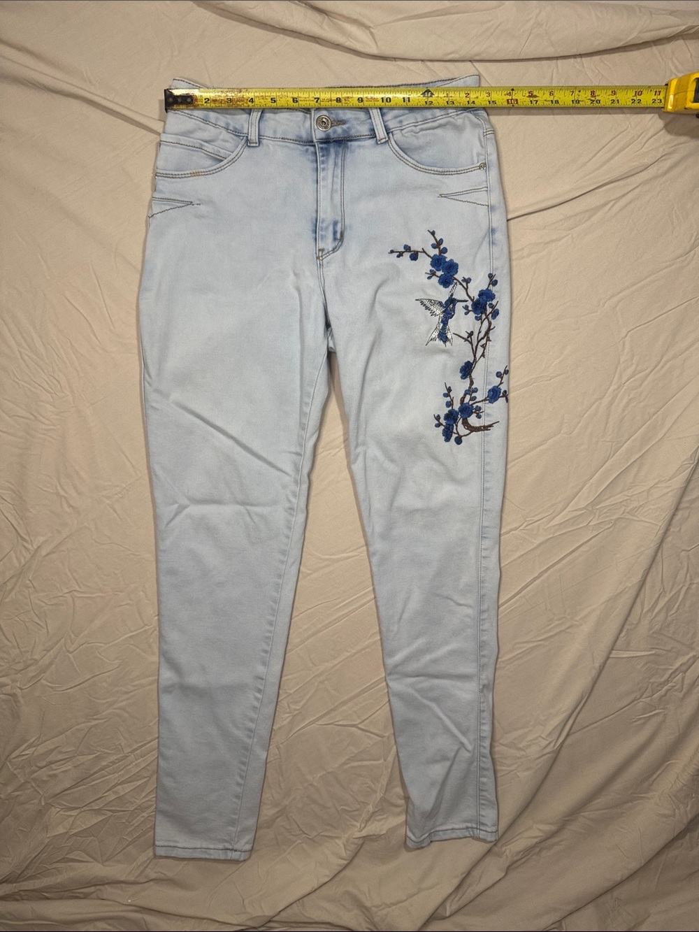 Blue Topic Light Blue Women's Jeans with Blue Floral Embroidery Juniors Size
